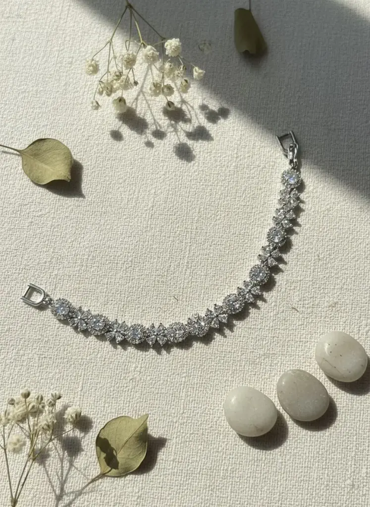FLOWER BRACELET